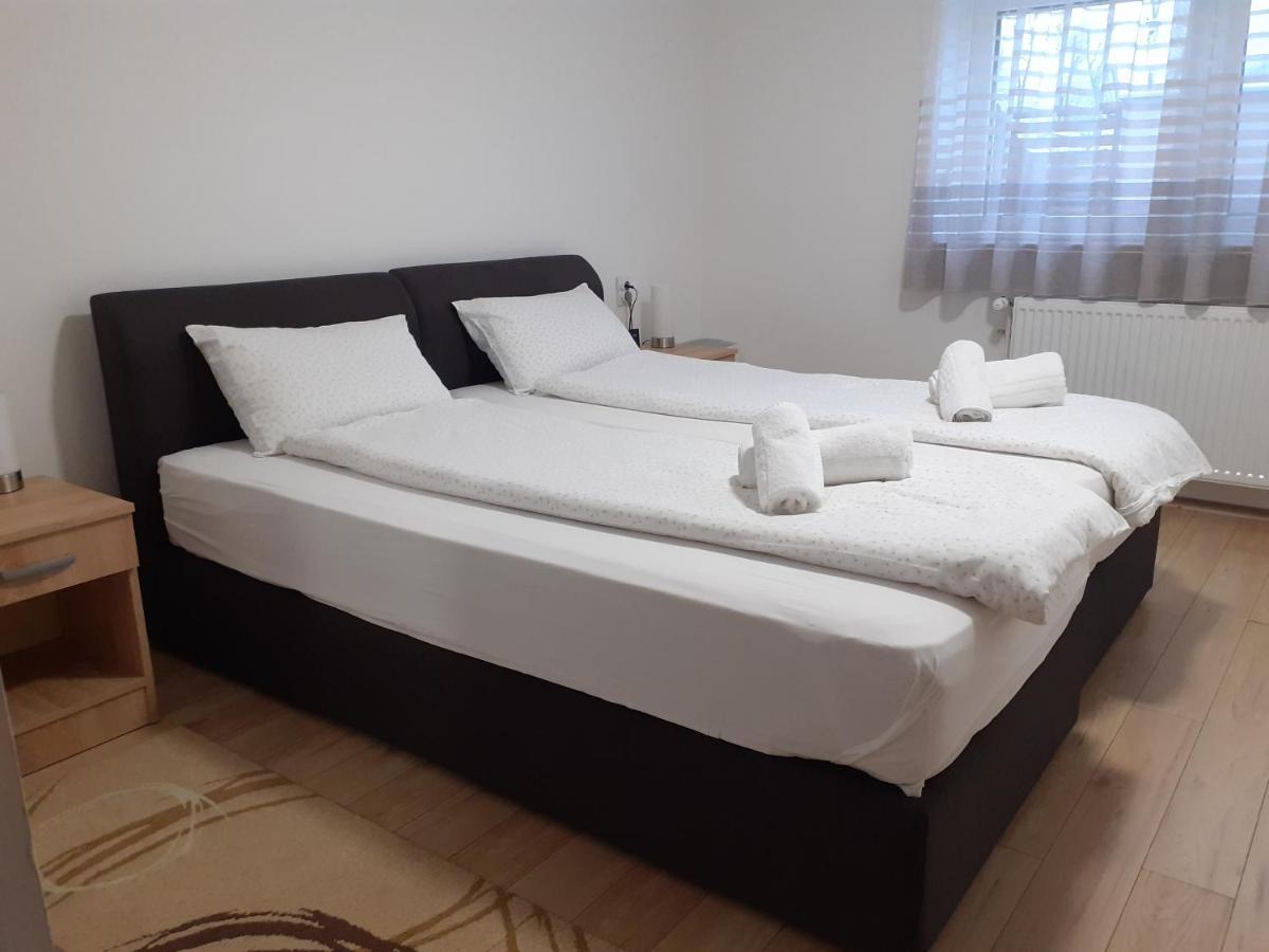 Apartman Nena Pirot Ngoại thất bức ảnh
